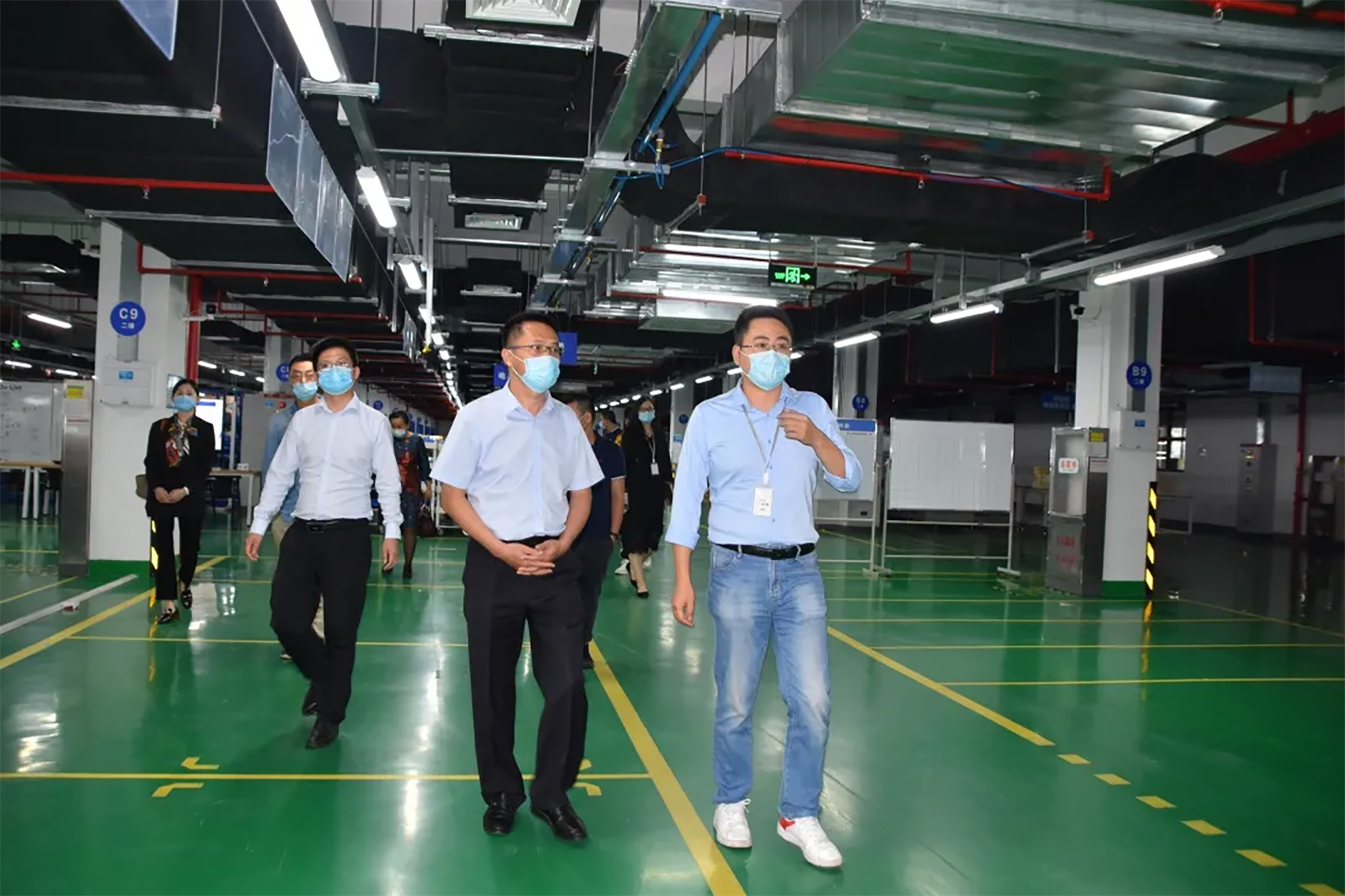 动力电池回收联盟调研交流团走进江淮华霆动力电池(图3)